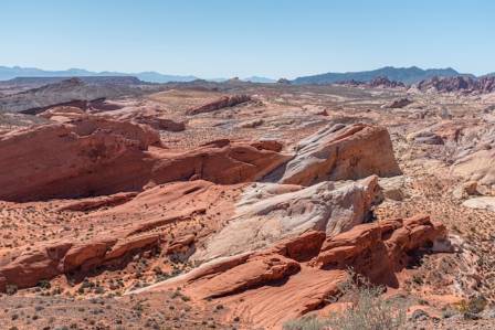 Exploring the Red Sandstone Masterpiece at Valley of Fire