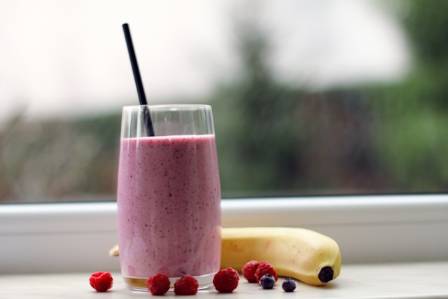 Tips for Making a Milkshake with Fresh Fruits