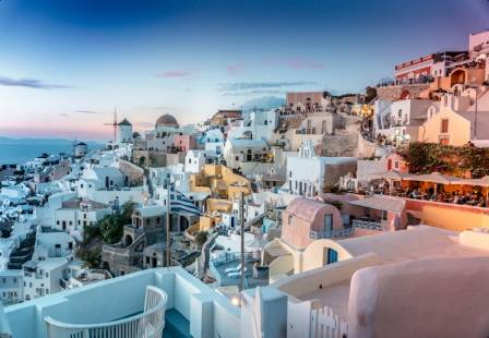 Santorini: The Greek Island of Dreams