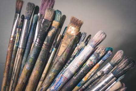 Selecting the Best Brushes for Oil and Acrylic Painting