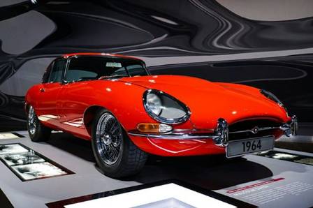 5 Affordable Sports Cars That Look Amazing in Red